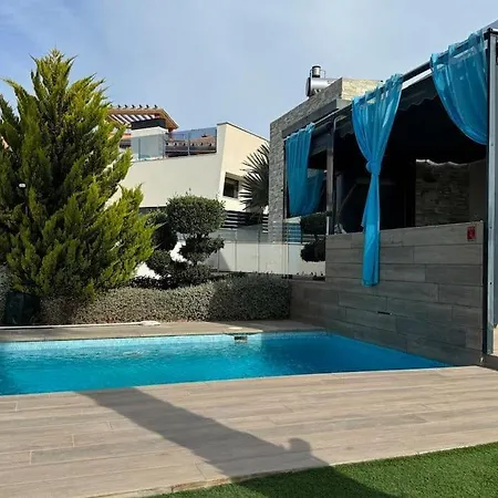 Villa Villa